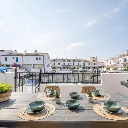 405-casa Al Canal Con Amarre Holiday home Empuriabrava